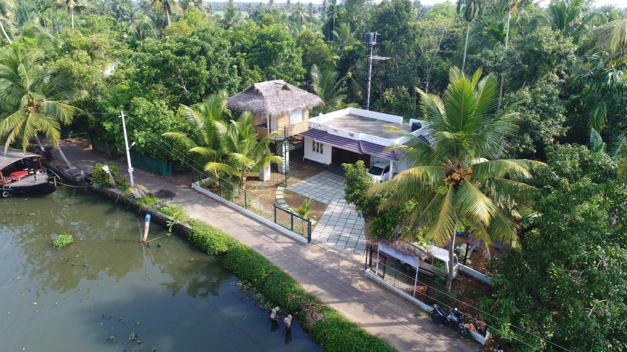 Garggi Kumarakom Village Homestay المظهر الخارجي الصورة